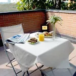 Hotel Emi 3*