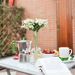 Emi Hotel 3*