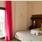 Emi Hotel Lippo